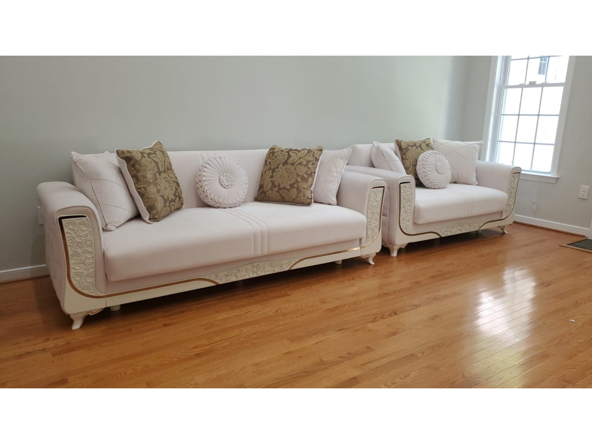 Carmen Convertible Livingroom Loveseat