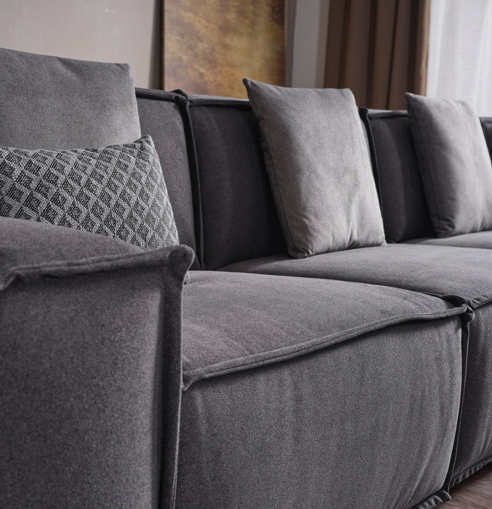 Padova Sectional With Ottoman