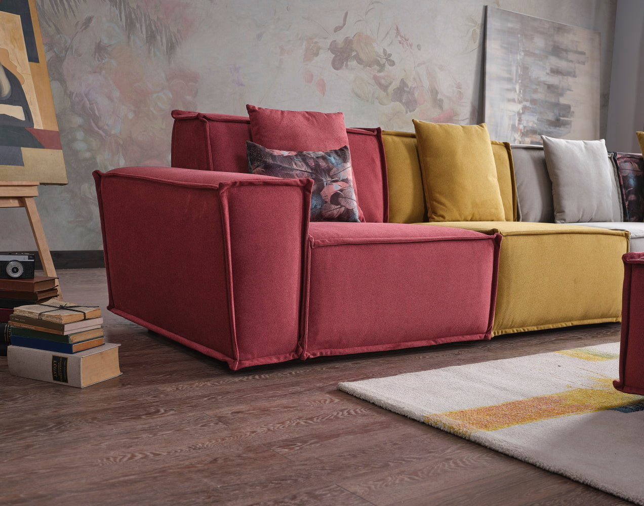Padova Sectional With Ottoman