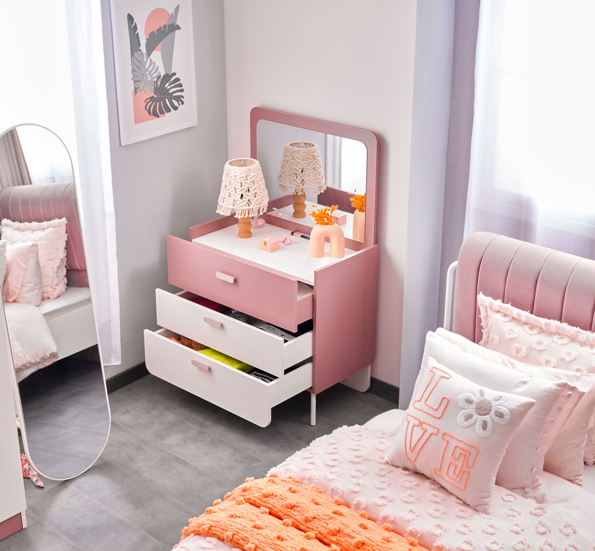 Linda Kids Room Set