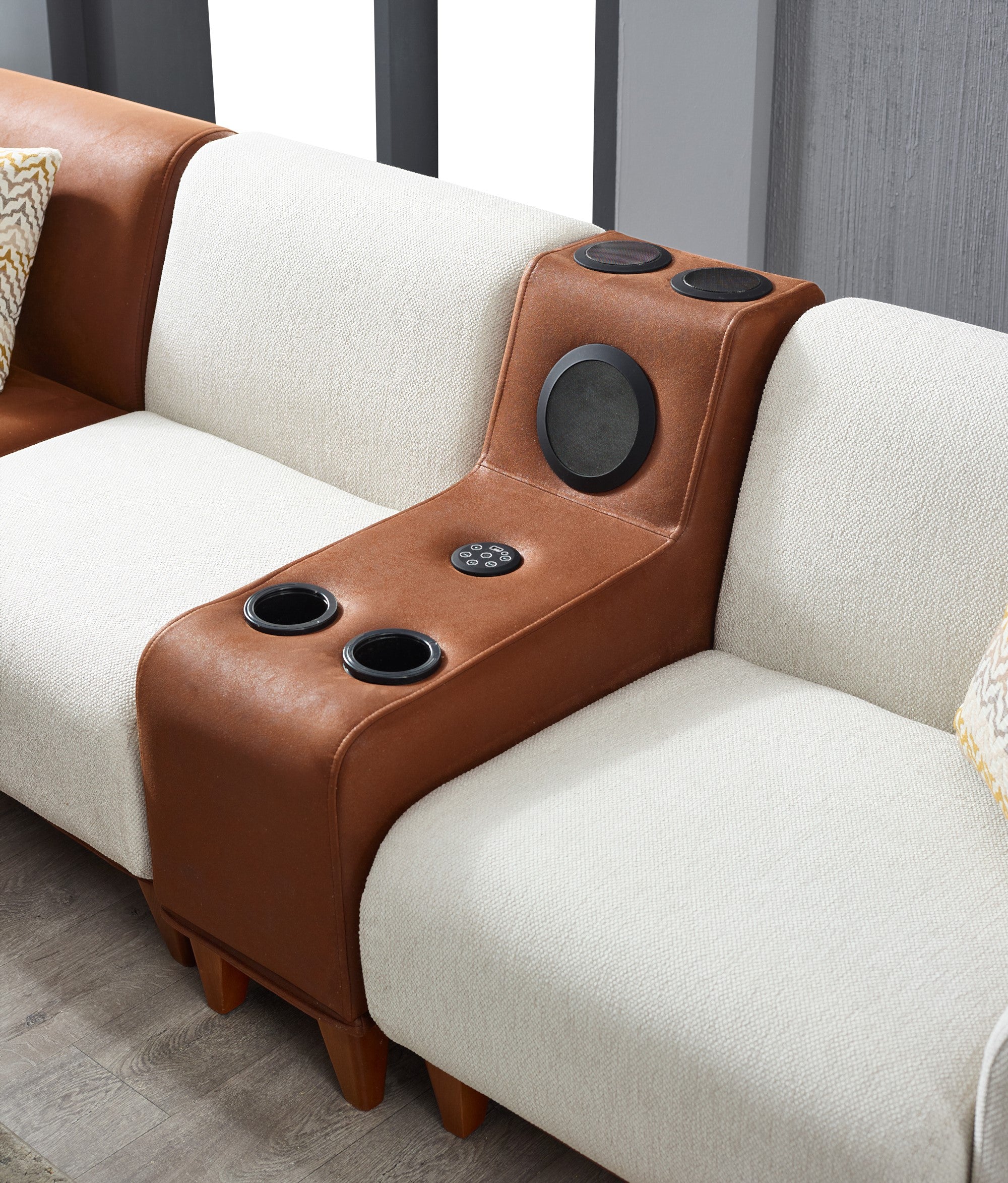Mustang Modular Sectional