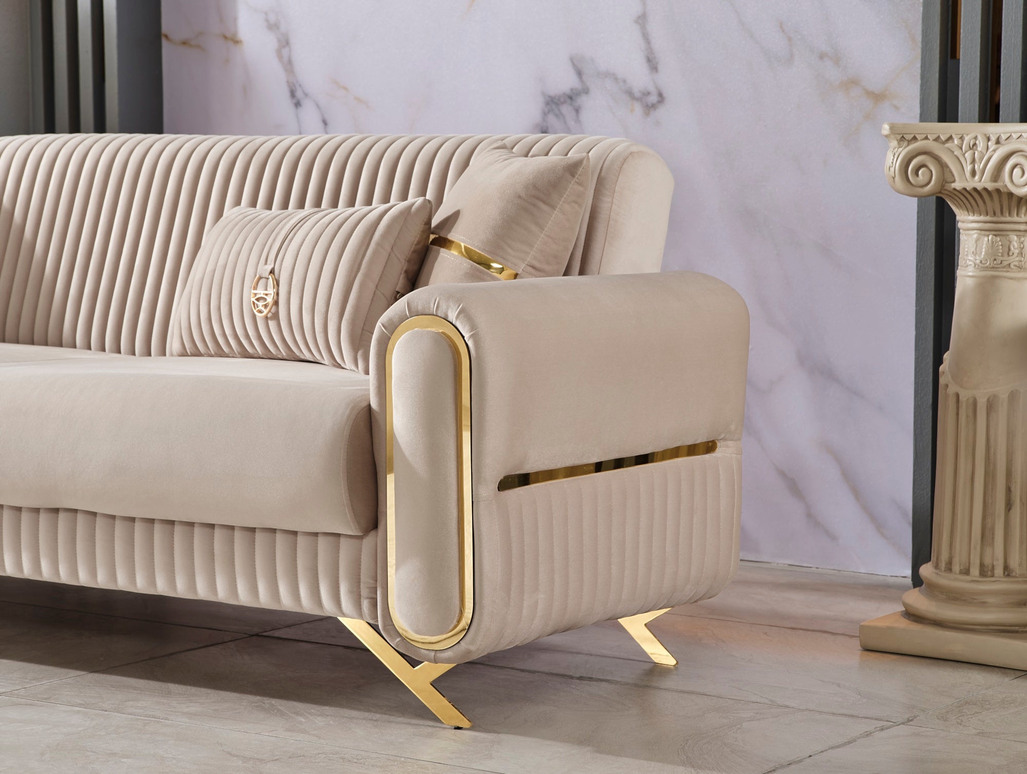 Royal Livingroom Set