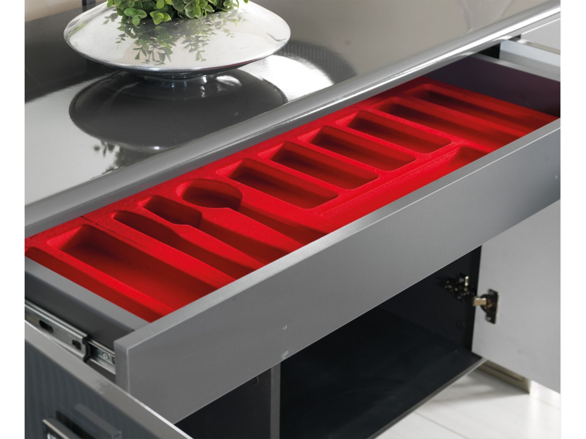 Elips Diningroom Consol With Mirror