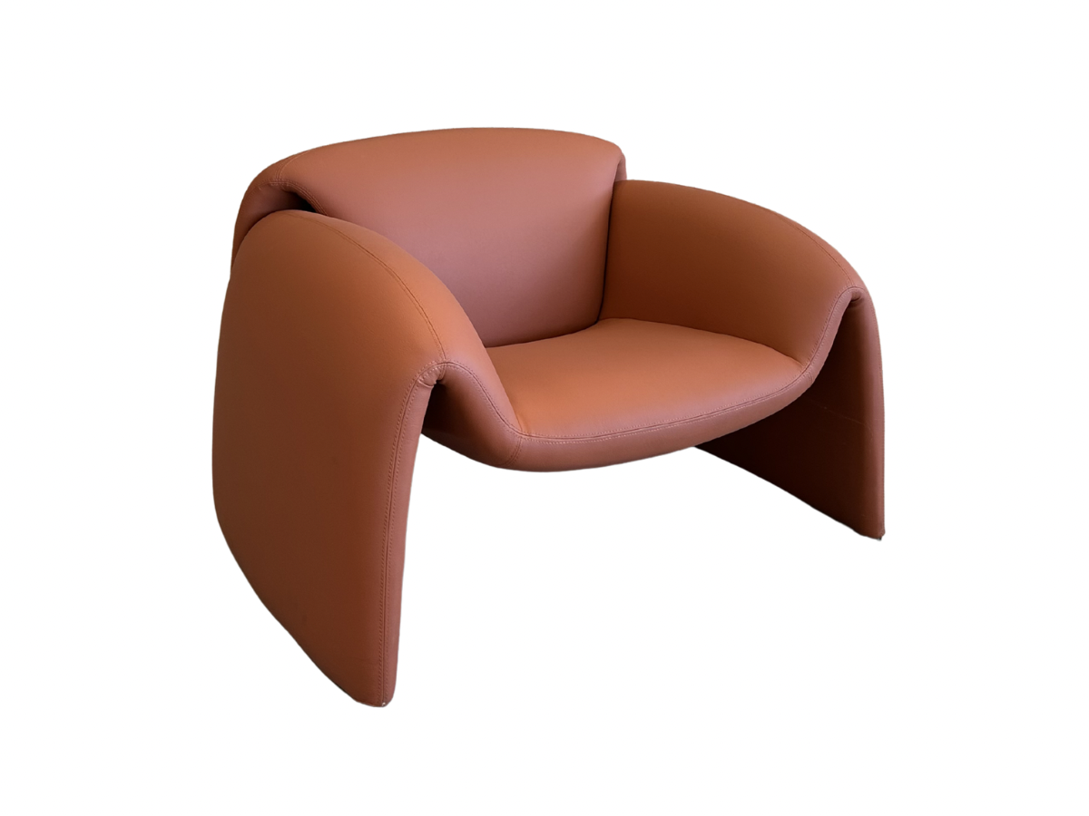 Pera Armchair