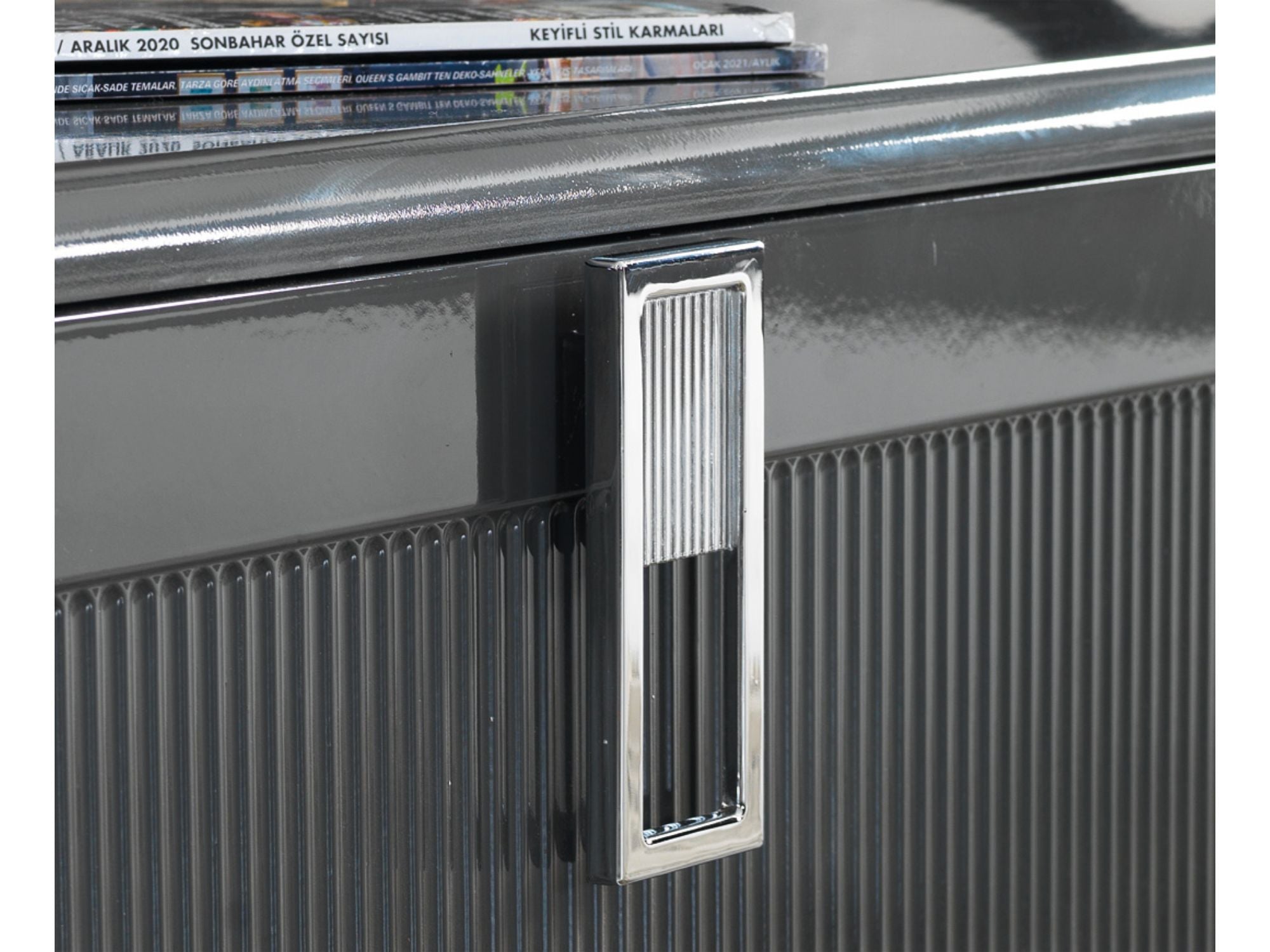 Elips Diningroom Consol With Mirror